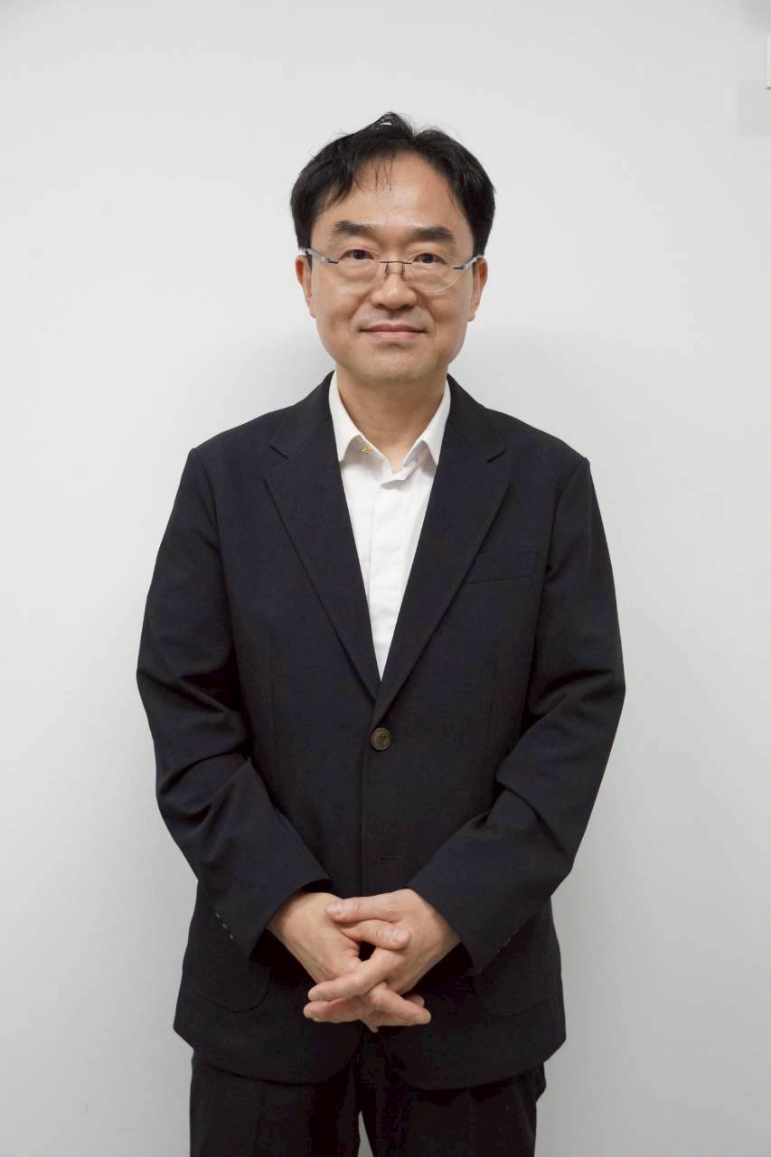 Mr. Sung Chul Shin